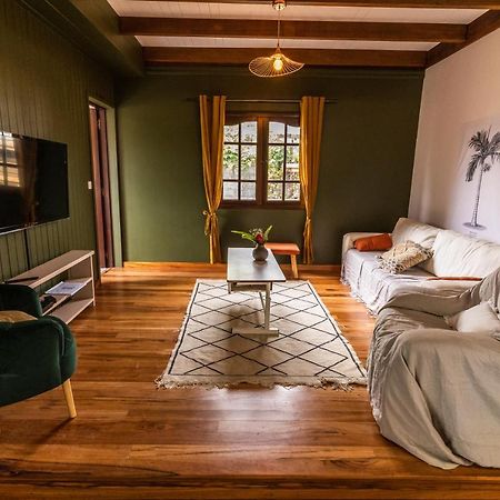 Magnifique Villa Creole Villa Ti Bout Bois Avec Cheminee Au Tevelave Les Avirons Buitenkant foto