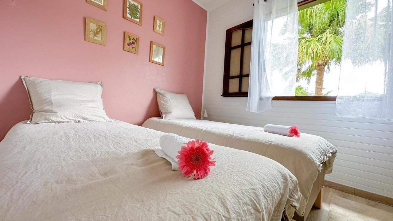 Magnifique Villa Creole Villa Ti Bout Bois Avec Cheminee Au Tevelave Les Avirons Buitenkant foto